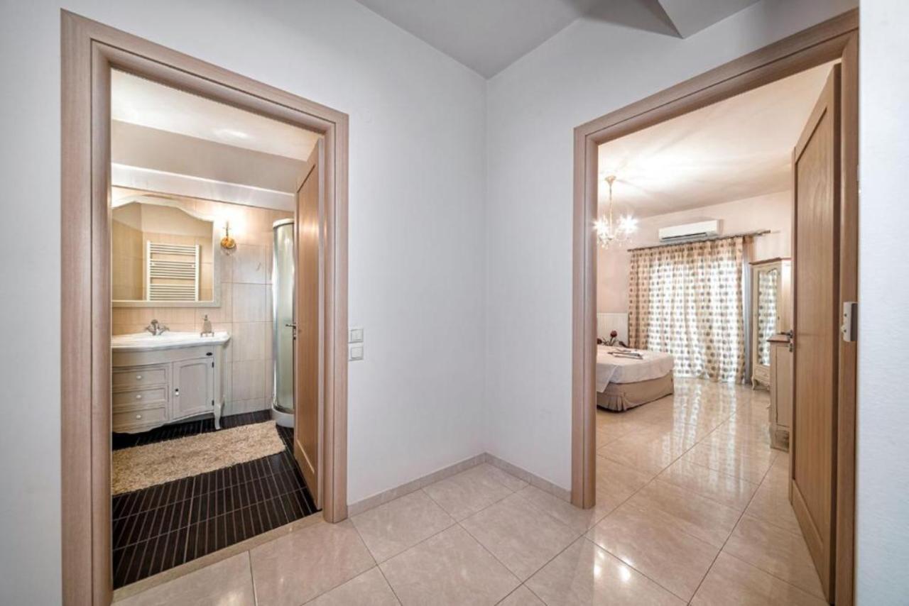 Kalo Chorio  Ioannas Luxury Apartment In Istron מראה חיצוני תמונה