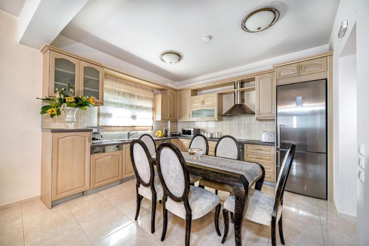 Kalo Chorio  Ioannas Luxury Apartment In Istron מראה חיצוני תמונה